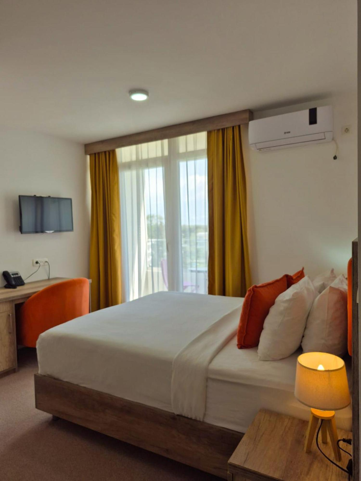 אולסינץ' Azul Beach Resort Montenegro By Karisma מראה חיצוני תמונה
